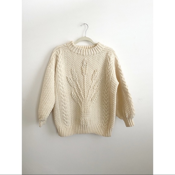Vintage Sweaters - Vintage Aran Wool Fisherman Sweater. Hand made in Ireland. M/L